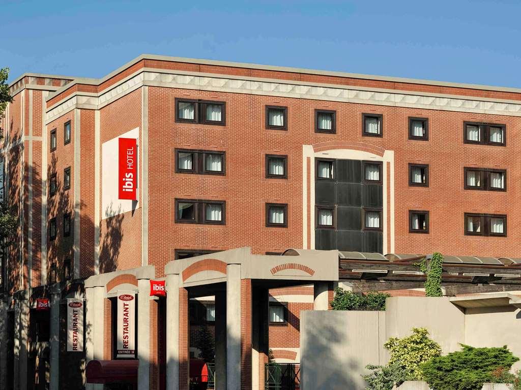Ibis Lille Centre Gares Exterior foto