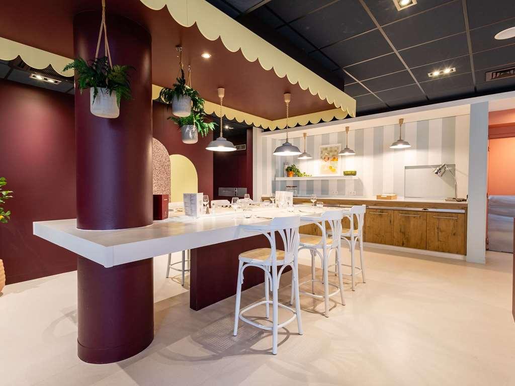 Ibis Lille Centre Gares Exterior foto